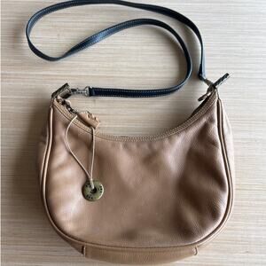 The Sak Leather Purse Hand Bag Tan Brown Hang Tag Crescent Hobo